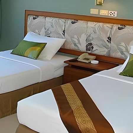 The Park Hotel Pattaya Esterno foto