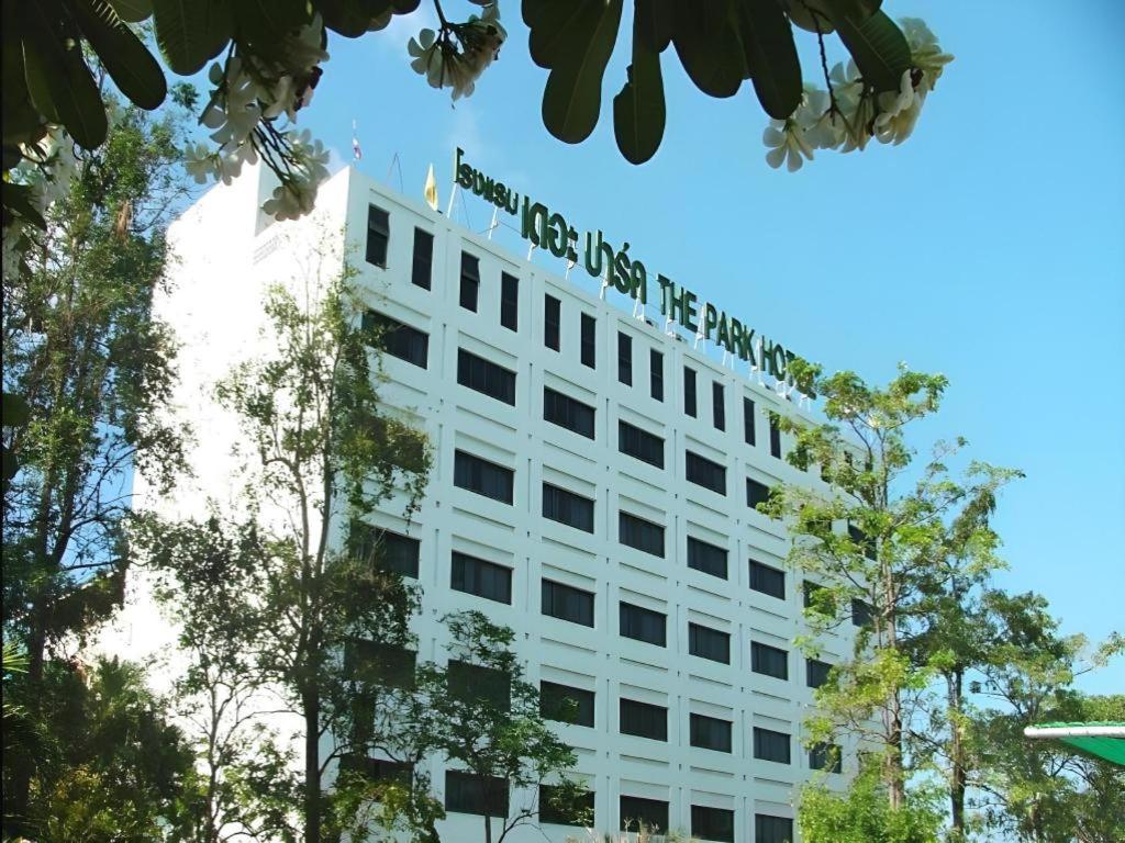 The Park Hotel Pattaya Esterno foto