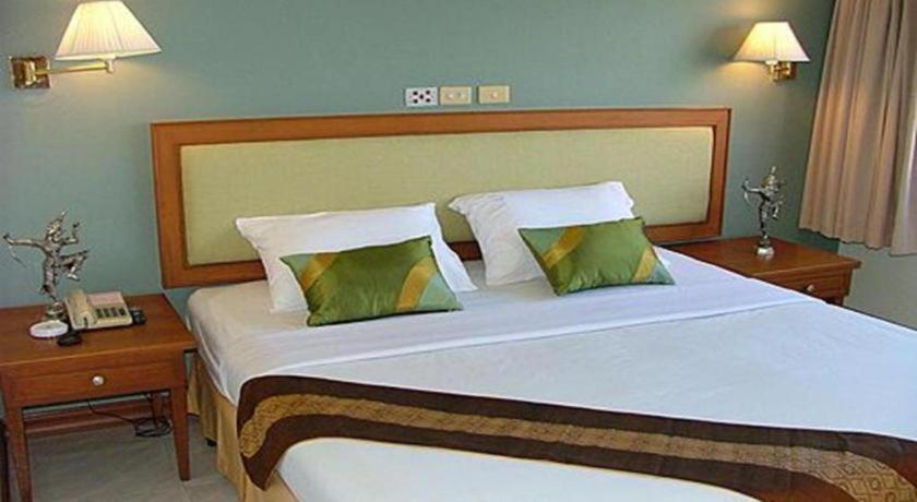 The Park Hotel Pattaya Esterno foto