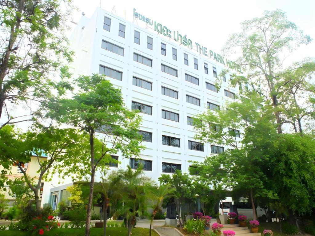The Park Hotel Pattaya Esterno foto